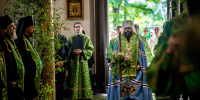 Всенощное бдение в праздник Святой Троицы - Псково-Печерский Монастырь