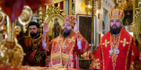 Праздничное богослужение в понедельник Светлой седмицы - Псково-Печерский Монастырь